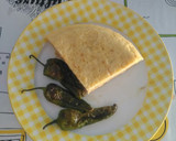 Foto del paso 9 de la receta: Tortilla de patata con pimientos del padrón
