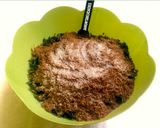 A picture of step 3 of Sorrel leaves mix.