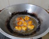 Foto langkah ke 4 dari resep Cekodok Pisang|rangup di luar lembut di dalam.