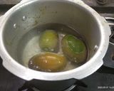 A picture of step 2 of Raw Mango Sharbat.