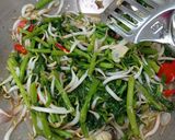 Foto langkah ke 4 dari resep Cah Kangkung Tauge.
