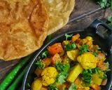 गोभी, नए आलू, गाजर की सब्जी (Gobhi,naye aloo,gajar ki sabzi recipe in hindi) रेसिपी चरण 6 फोटो