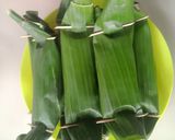 Foto langkah ke 6 dari resep Nasi bakar ayam suwir kemangi.