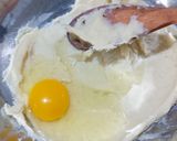 Foto langkah ke 2 dari resep Cireng isi ayam suwir.
