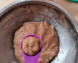 Foto del paso 3 de la receta: Galletitas integrales con mantequilla de maní 🥜 Sin balanza, rápidas y fáciles 🍪