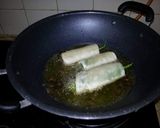 A picture of step 5 of Crispy mirchain.