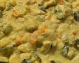 Foto del passaggio 5 della ricetta Pollo Thai al curry e latte di cocco