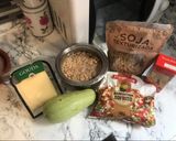 Foto del paso 1 de la receta: Calabacín relleno de soja texturizada