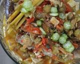 Foto langkah ke 7 dari resep Ikan ungkep belimbing wuluh.