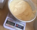 A picture of step 6 of Fluffy Vanilla marble cake.