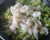 Foto del paso 1 de la receta: Hojaldre relleno de bacalao con espárragos