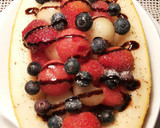 Foto del paso 6 de la receta: Melón relleno de frutas de temporada