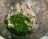 Une image de l'étape 9 de Roulés de courgettes jaunes au chèvre frais, ciboulette et jambon.