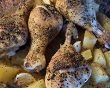 Foto del paso 3 de la receta: Muslitos de pollo asado con mostaza y patatas