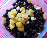Foto del paso 8 de la receta: Aceitunas negras árabes con aliño Urrutia