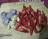 Foto langkah ke 2 dari resep Oseng Telor Ceplok.