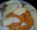 Foto del paso 2 de la receta: Torta invertida de durazno y manzana.😋🍎🍑