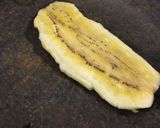 Foto langkah ke 4 dari resep Pisang Peppe (Geprek) Makassar.