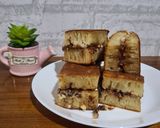 Foto langkah ke 6 dari resep Martabak Manis Teflon tanpa Telur tanpa Ragi.