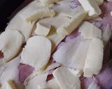 Foto del paso 2 de la receta: Tarta de zapallitos jamón y queso sin masa 🧀🥓
