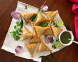 પનીર સમોસા(paneer samosa recipe in Gujarati) રેસીપી સ્ટેપ6ફોટો
