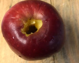 Foto del paso 1 de la receta: TIP PARA DESCORAZONAR MANZANAS 🍎