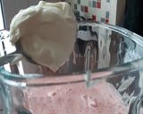 Foto del paso 4 de la receta Pastel de fresas sin horno, sin harina y sin azúcar