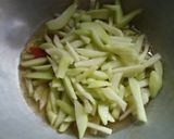 Foto langkah ke 3 dari resep Tumis Labu Siam (Bumbu Iris).