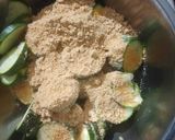 A picture of step 2 of Masala Zucchini.