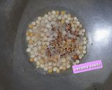 A picture of step 3 of Chatpati bhel.