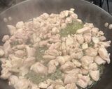 A picture of step 3 of Chicken and Thai Noodles.