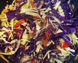 Φωτογραφία βήματος 1 της συνταγής Spring rolls με γλυκόξινη σάλτσα