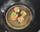 รูปขั้นตอนการทำที่ 3 ของ ขนมปังหน้าหมู
