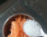 A picture of step 3 of Orange refreshing juice.