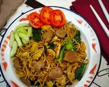 Foto langkah ke 6 dari resep Mie Goreng Rumahan.