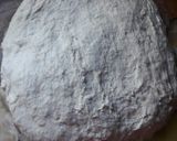 Foto del paso 2 de la receta: Focaccia de longaniza, papa y cebolla😲😰