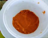A picture of step 1 of ક્રિસ્પી કરારે તલના લાડુ.