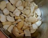 A picture of step 4 of Kheer'r Patishapta pithe (a traditional Bengali sweet delicacy).