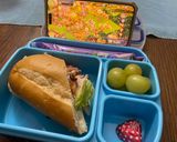 A picture of step 1 of Sub bento box.