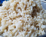 Foto del paso 4 de la receta: Arroz integral con tortilla, jamón cocido y champis😋🍴