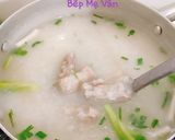 Hình bước làm 2 của món Cháo hến sườn non