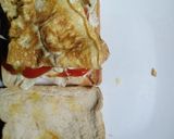A picture of step 3 of Easy breakfast sandwich.