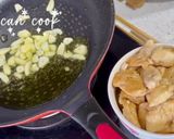 蒜香牛油雞胸意粉 Chicken breast pasta in garlic and butter sauce的食譜步驟2照片