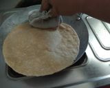 A picture of step 6 of 2 layered Roti (Bepadi Roti).