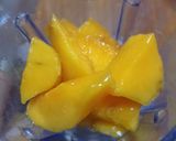 Foto langkah ke 3 dari resep Sorbet Mangga 🥭 Topping Stroberi 🍓 #481.