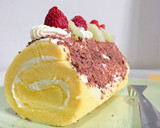 A picture of step 9 of Vanilla roll cake.