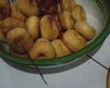 Foto langkah ke 5 dari resep Donat ala_ala.