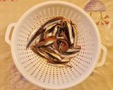 Foto del passaggio 2 della ricetta Alici in agrodolce