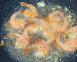 Foto langkah ke 3 dari resep Udang Goreng Simple.