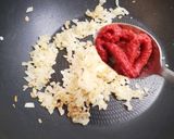 Foto langkah ke 1 dari resep Sosis Saus Tomat Kari (Currywurst).